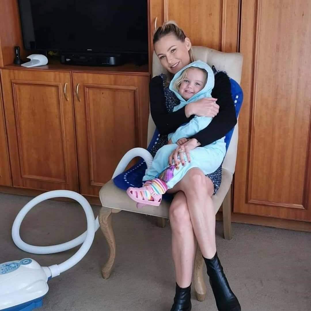 Karlien Van jaarsveld